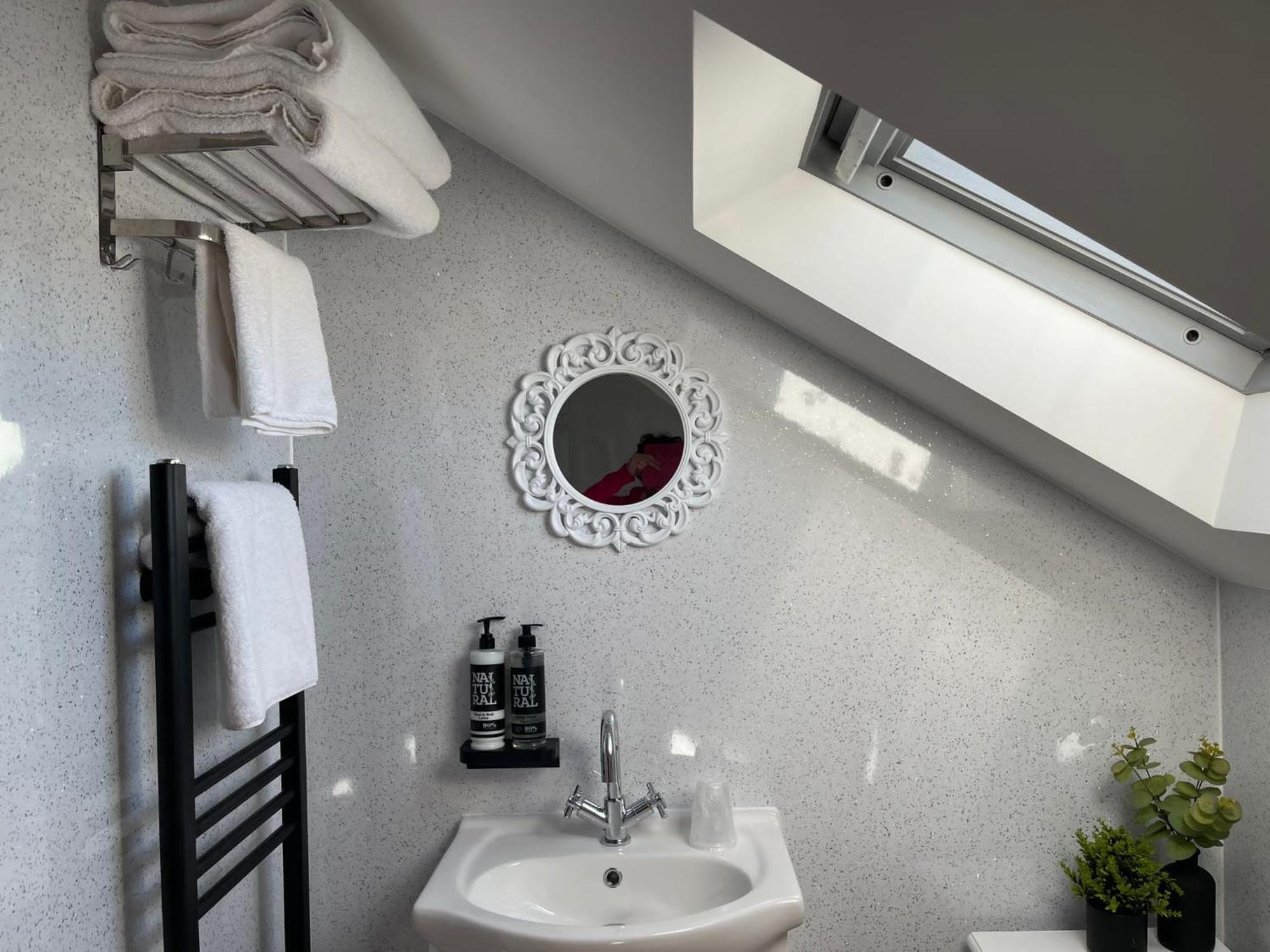 Lilyrose Hotel Whitby Cameră foto